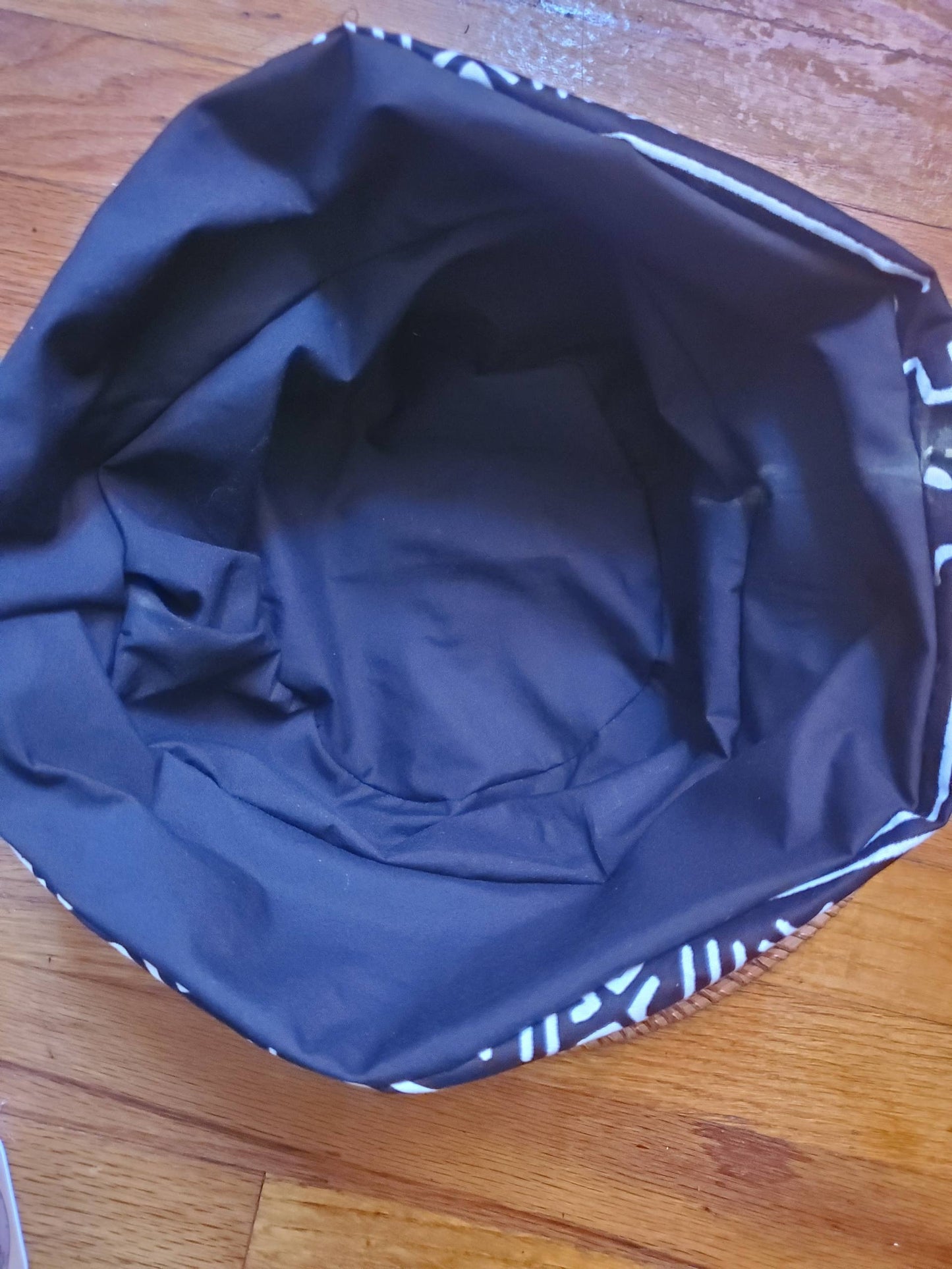 Haitian Ti Chapo/ Bucket Hat Reversible Methodology
