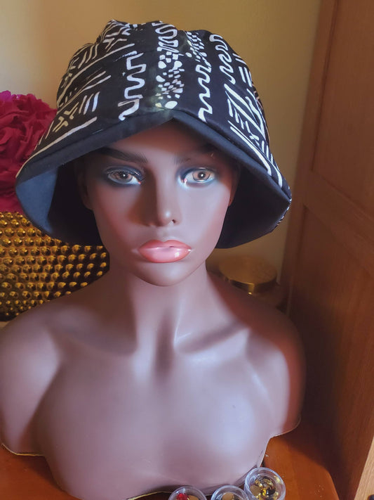 Haitian Ti Chapo/ Bucket Hat Reversible Methodology